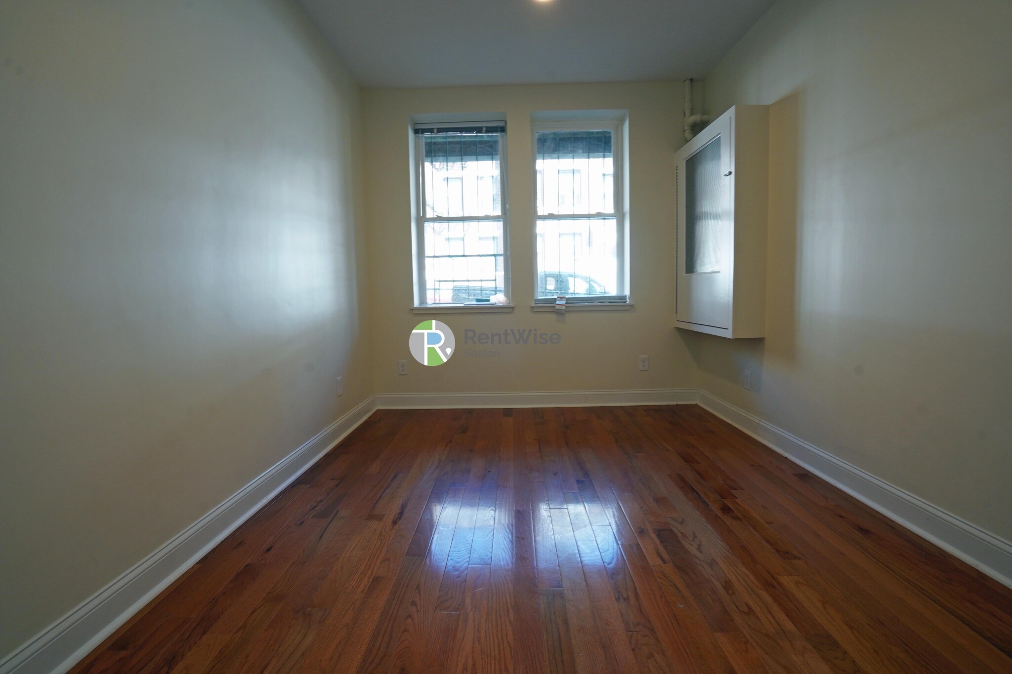 1 bed, 1 bath apartment for rent at 123 Sutherland Rd Unit A, Brighton — photo 11 of 23
