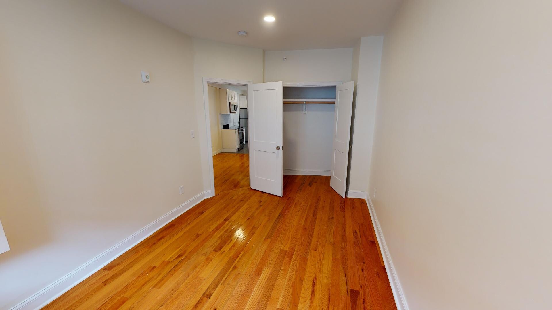 1 bed, 1 bath apartment for rent at 123 Sutherland Rd Unit A, Brighton — photo 14 of 23