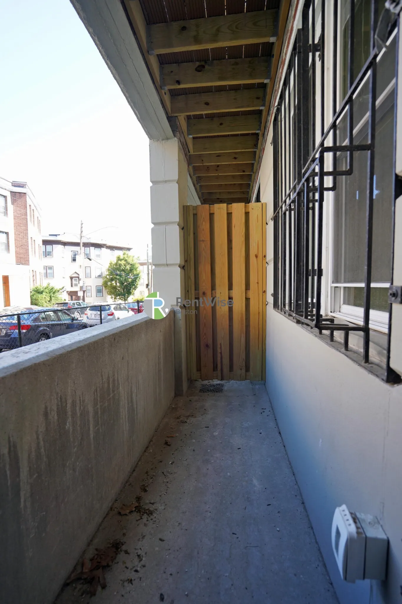 2 bed, 1 bath apartment for rent at 123 Sutherland Rd Unit B, Brighton — photo 7 of 35