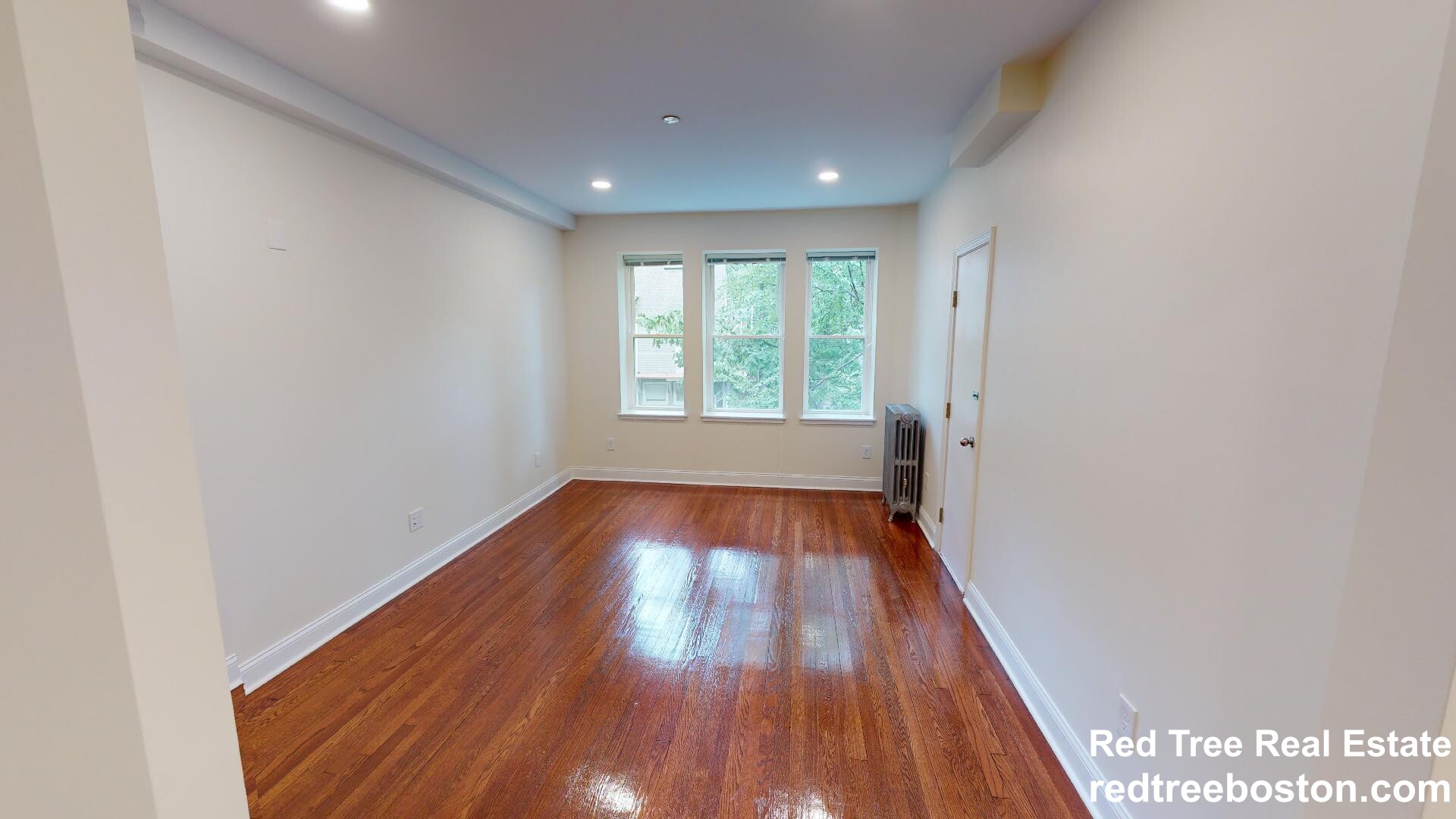 1 bed, 1 bath apartment for rent at 123 Sutherland Rd Unit E, Brighton — photo 2 of 11