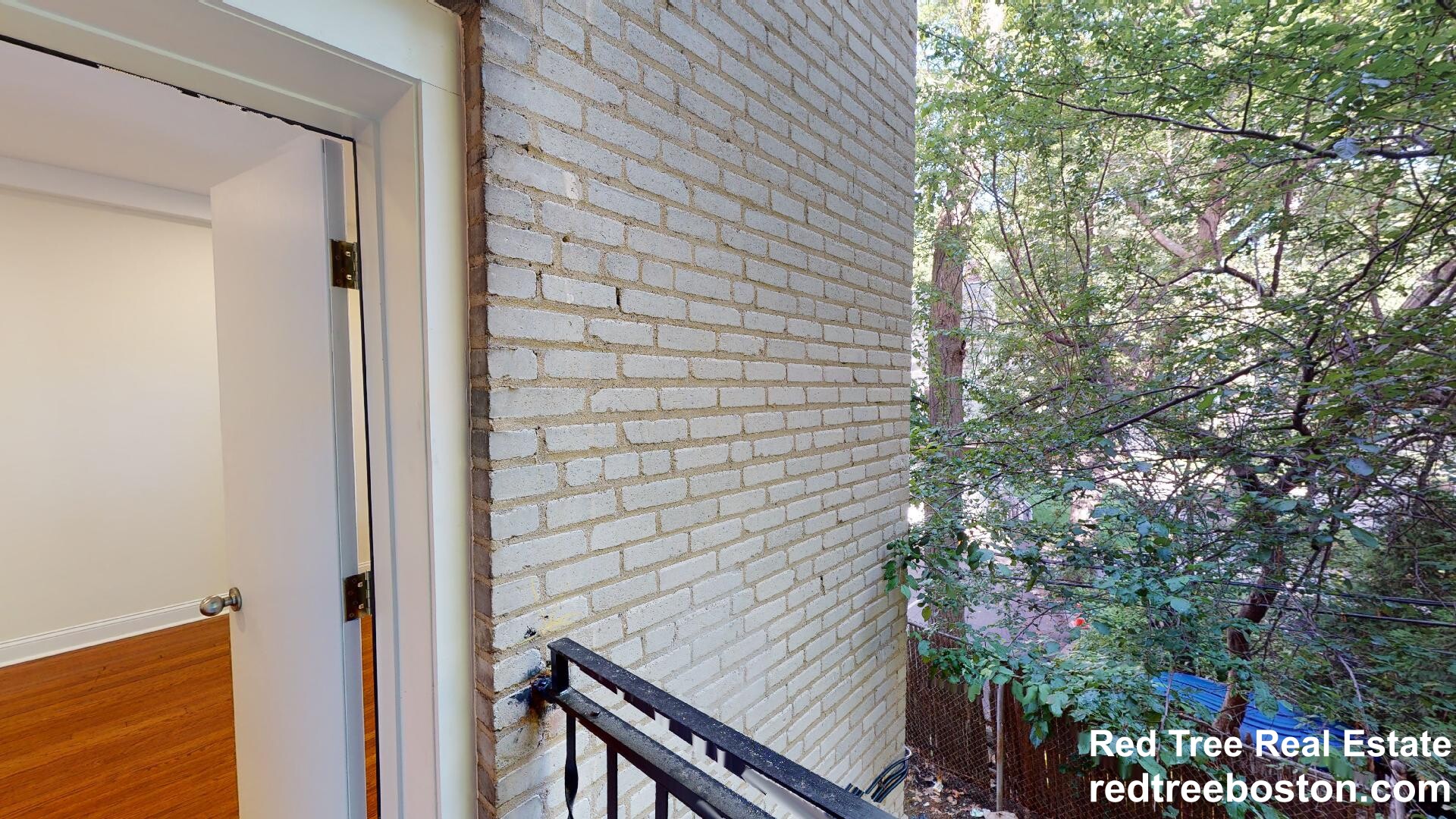 1 bed, 1 bath apartment for rent at 123 Sutherland Rd Unit E, Brighton — photo 7 of 11