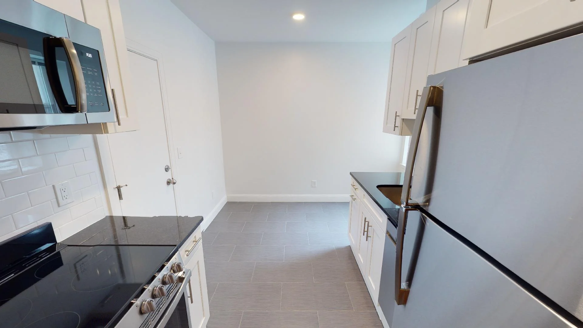 2 bed, 1 bath apartment for rent at 123 Sutherland Rd Unit F, Brighton — photo 3 of 10