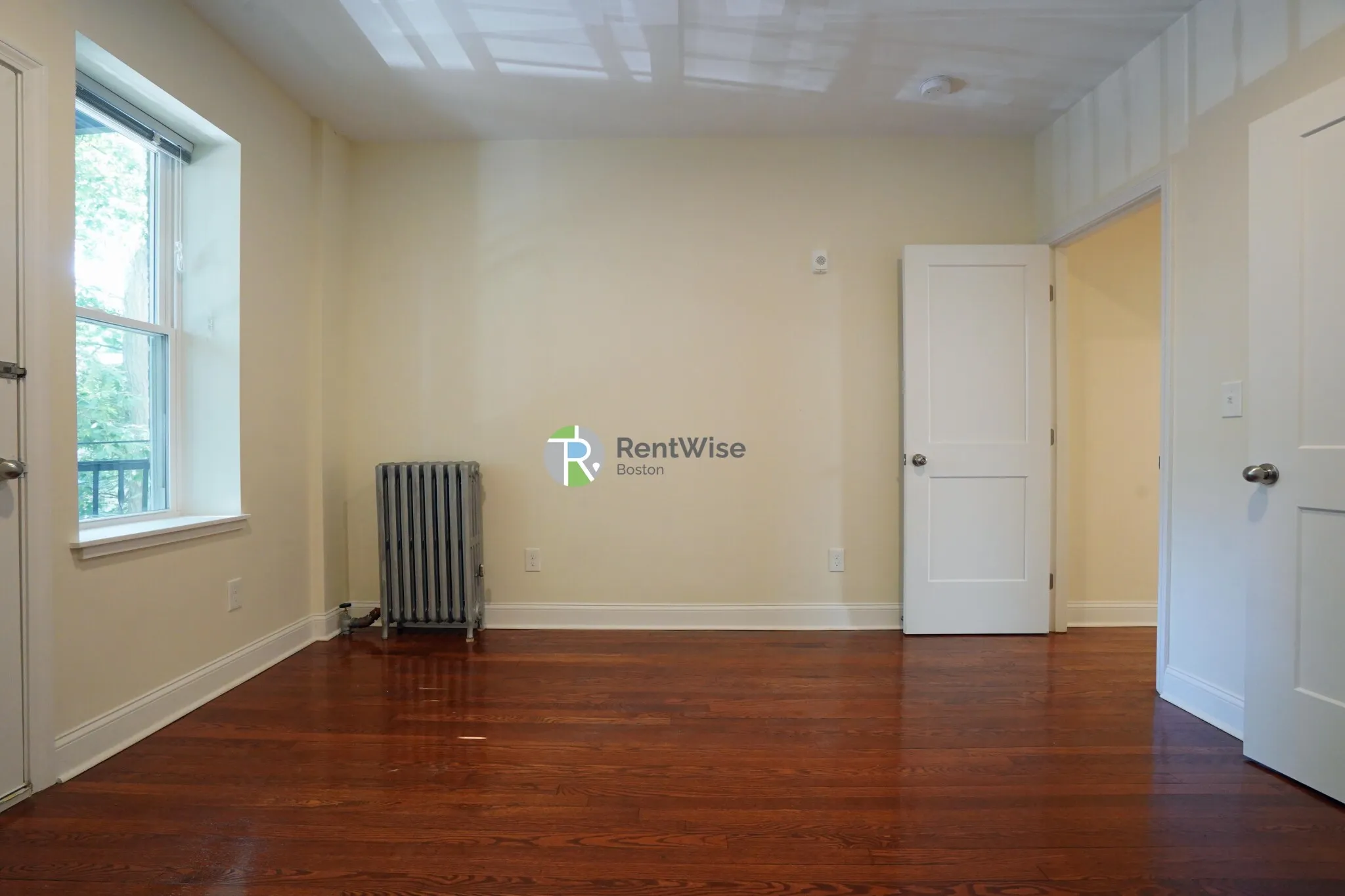 2 bed, 1 bath apartment for rent at 123 Sutherland Rd Unit F, Brighton — photo 13 of 37
