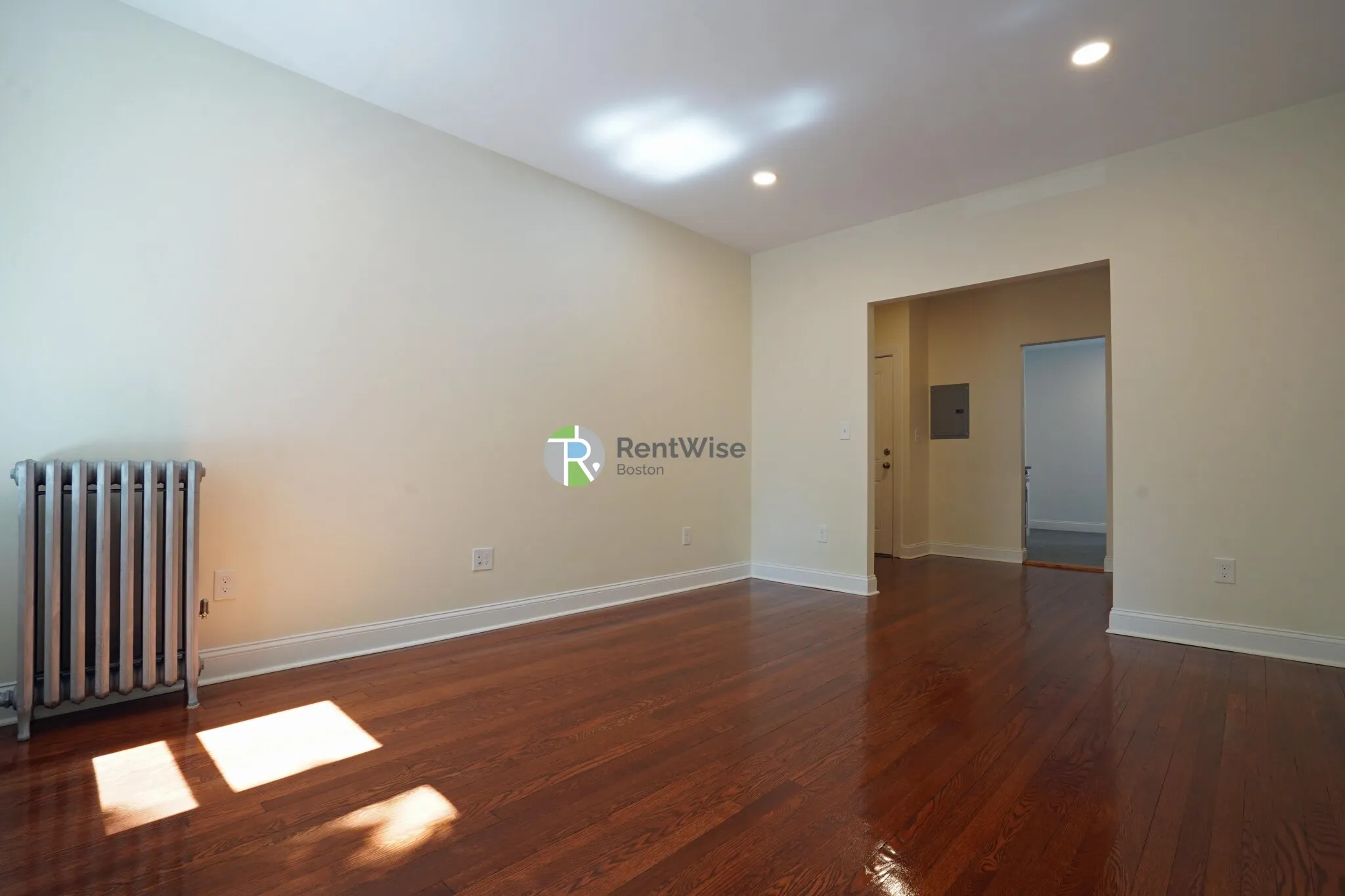 2 bed, 1 bath apartment for rent at 123 Sutherland Rd Unit F, Brighton — photo 7 of 37