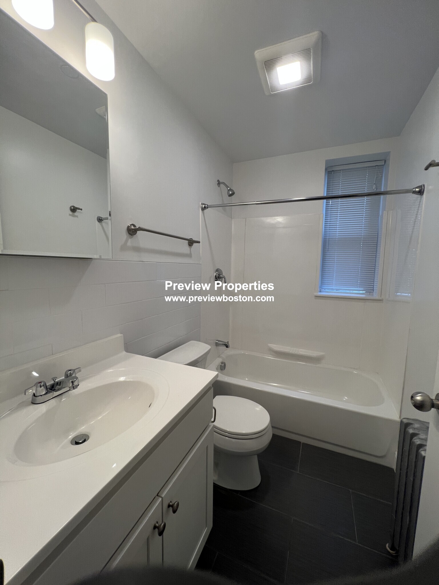 2 bed, 1 bath apartment for rent at 123 Sutherland Rd Unit FP, Brighton — photo 9 of 22