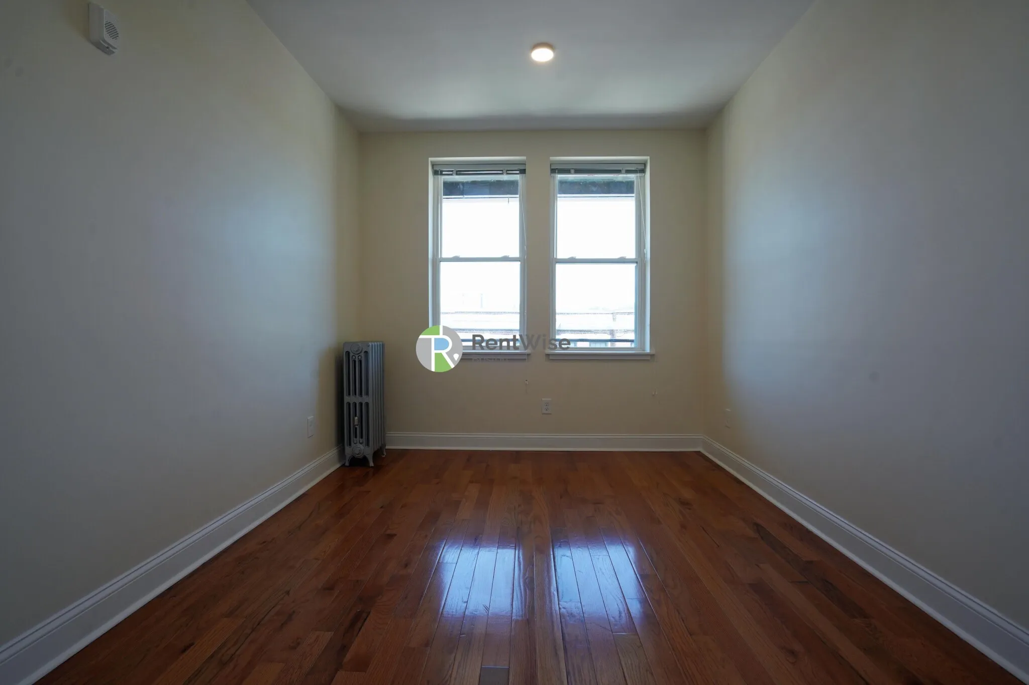 2 bed, 1 bath apartment for rent at 123 Sutherland Rd Unit L, Brighton — photo 11 of 23