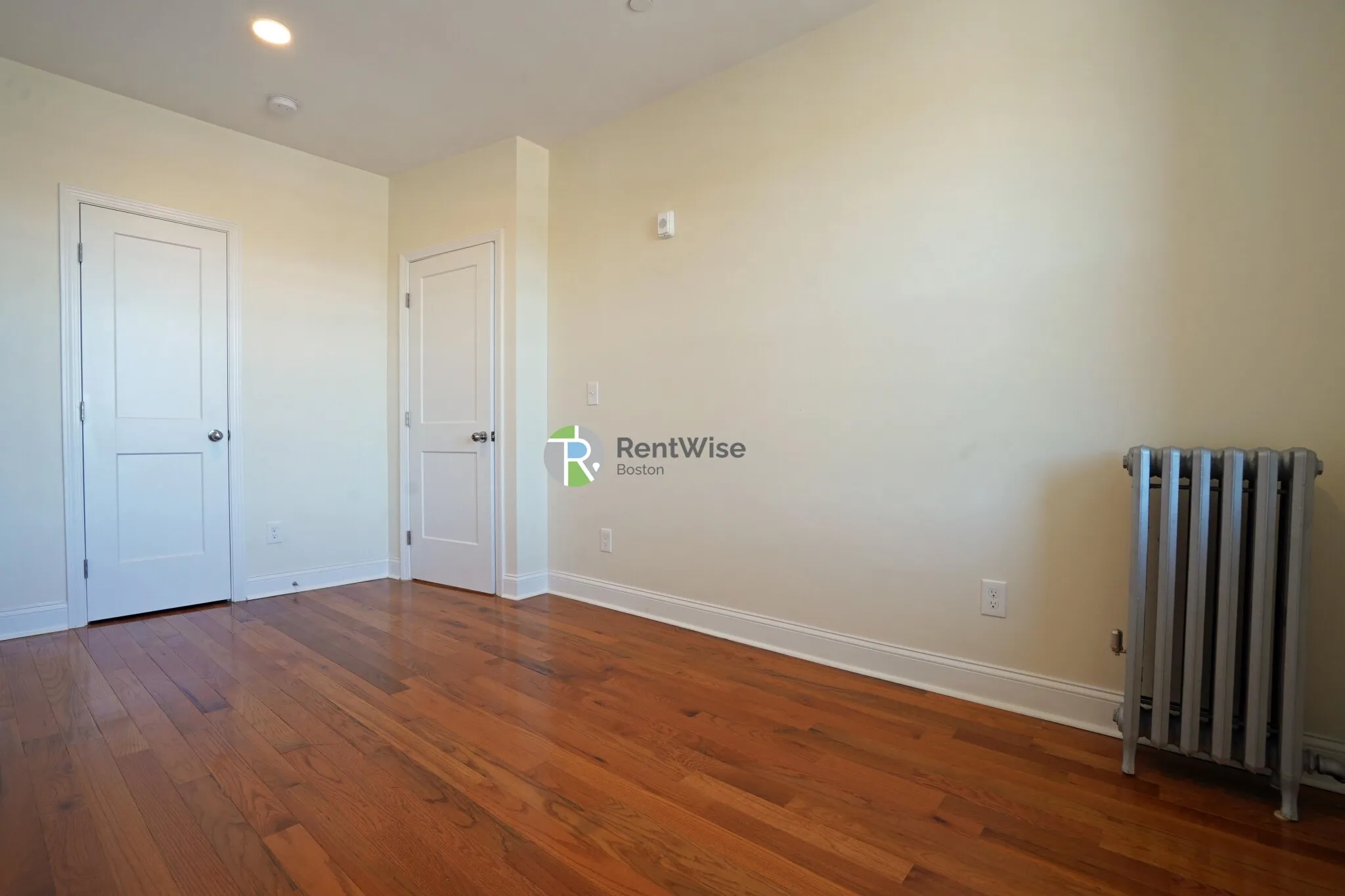 2 bed, 1 bath apartment for rent at 123 Sutherland Rd Unit L, Brighton — photo 13 of 23