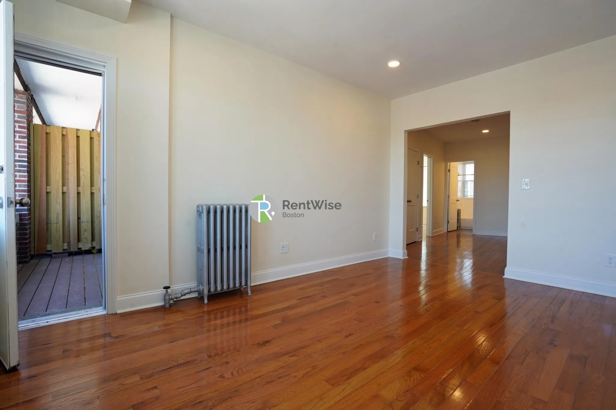 2 bed, 1 bath apartment for rent at 123 Sutherland Rd Unit L, Brighton — photo 5 of 23