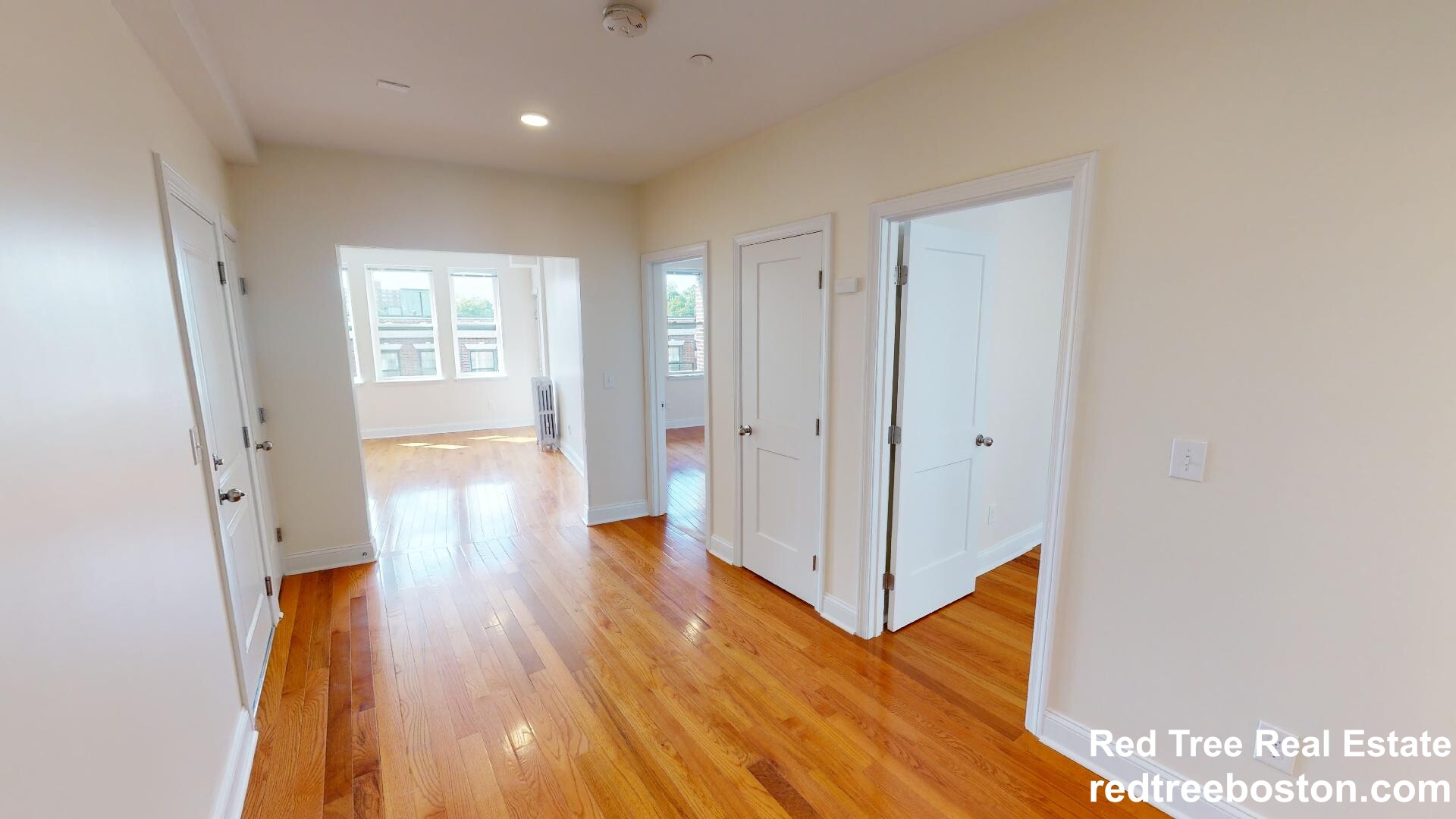 2 bed, 1 bath apartment for rent at 123 Sutherland Rd Unit L, Brighton — photo 2 of 14
