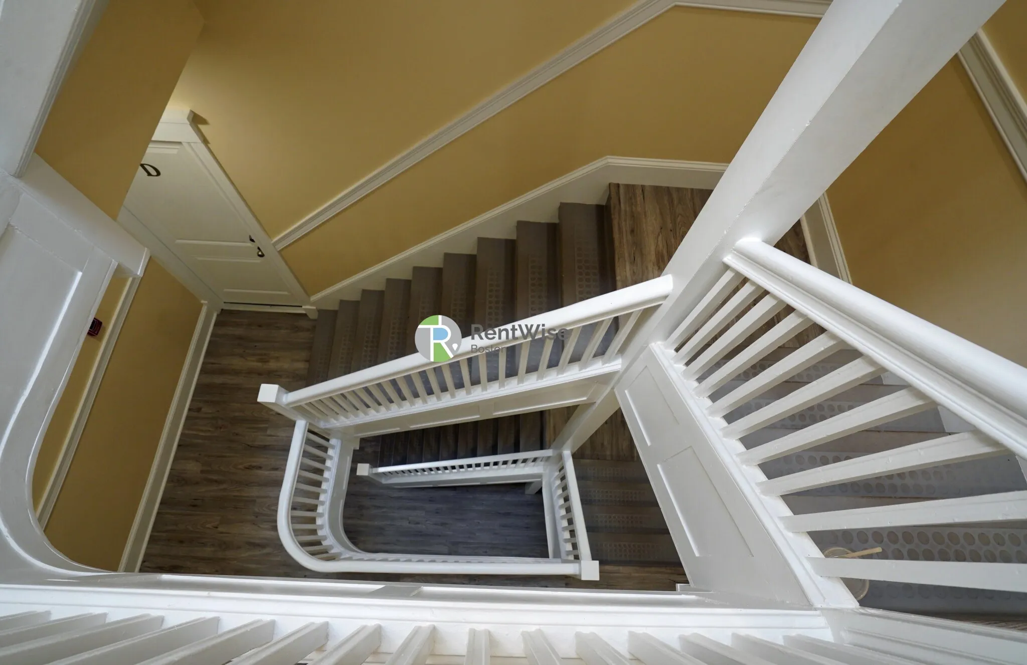 2 bed, 1 bath apartment for rent at 123 Sutherland Rd Unit L, Brighton — photo 20 of 23