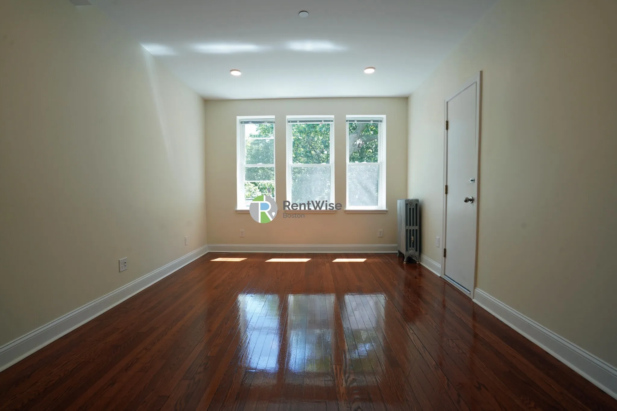 1 bed, 1 bath apartment for rent at 123 Sutherland Rd Unit M, Brighton — photo 2 of 29