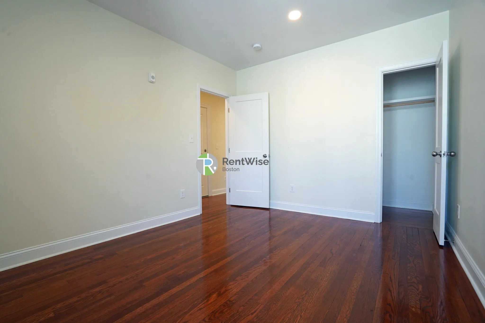 1 bed, 1 bath apartment for rent at 123 Sutherland Rd Unit M, Brighton — photo 11 of 29