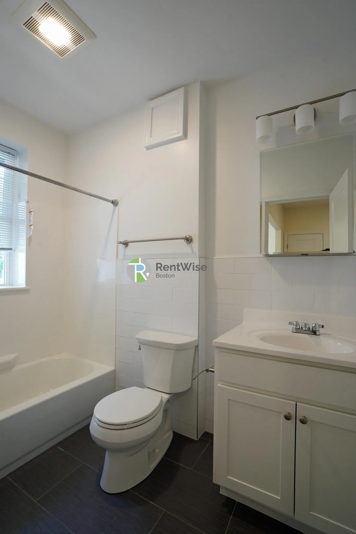 1 bed, 1 bath apartment for rent at 123 Sutherland Rd Unit M, Brighton — photo 7 of 29