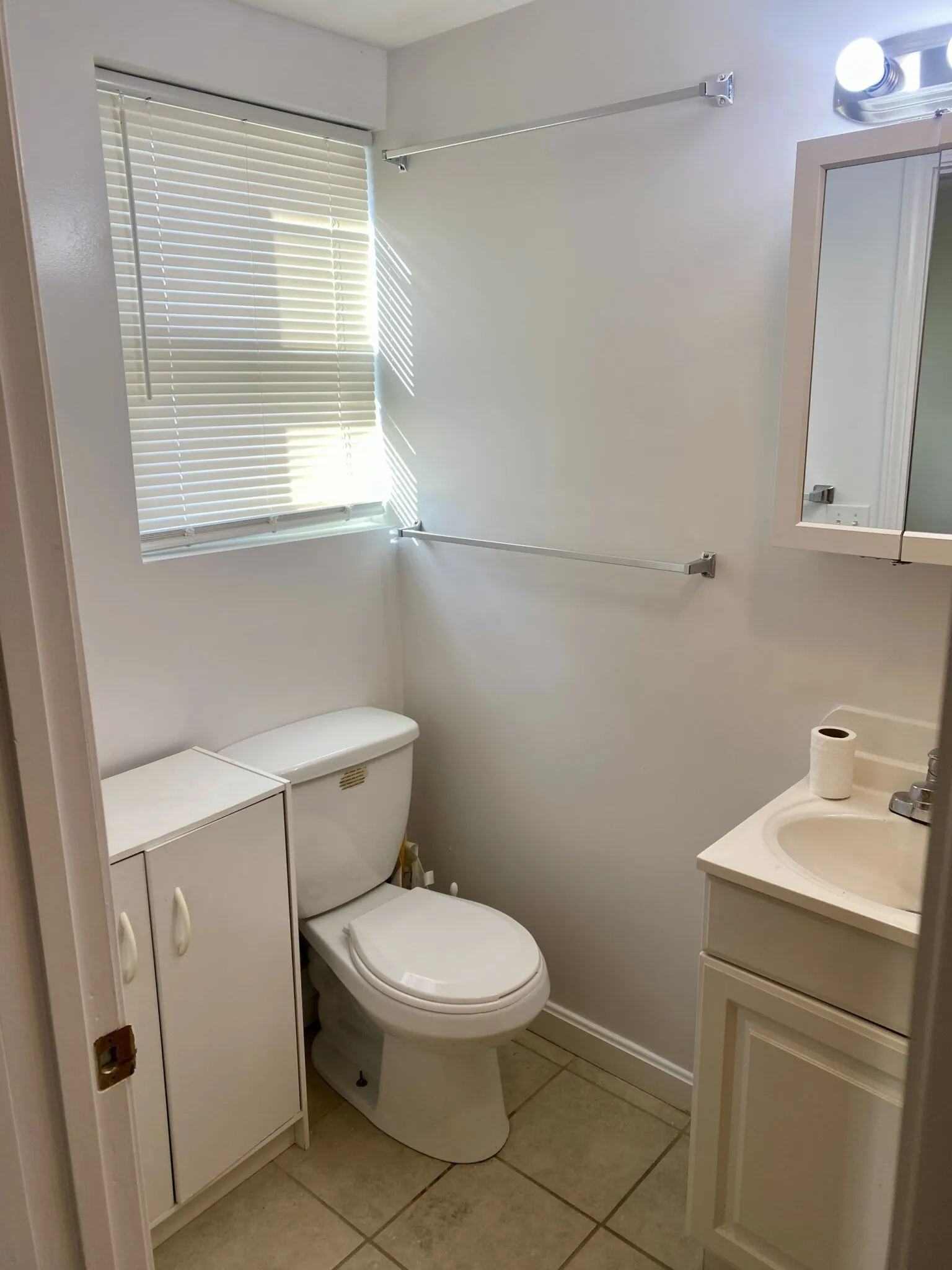 4 bed, 1 bath apartment for rent at 123 Thorndike St Unit 2L, East Cambridge — photo 19 of 19