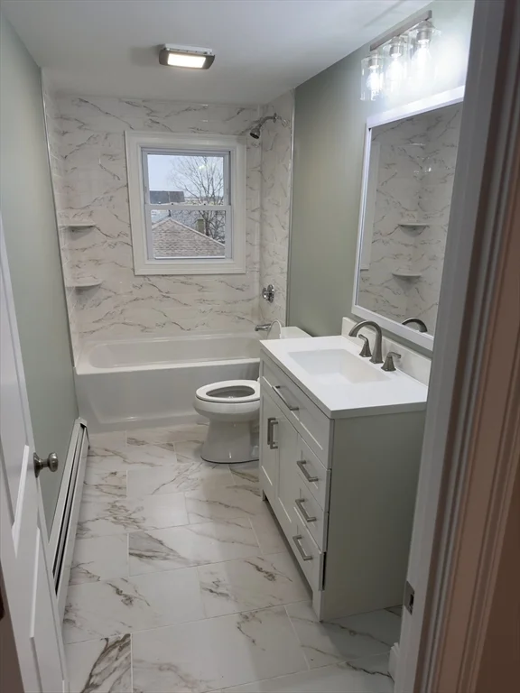 3 bed, 2 bath apartment for rent at 123 Whitman St, New Bedford — photo 3 of 9