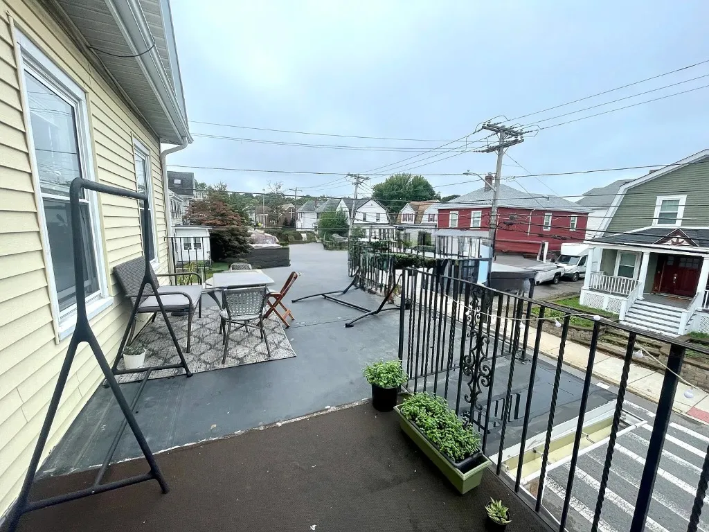5 bed, 2.5 bath apartment for rent at 123 Winthrop St Unit 0, Medford — photo 19 of 35
