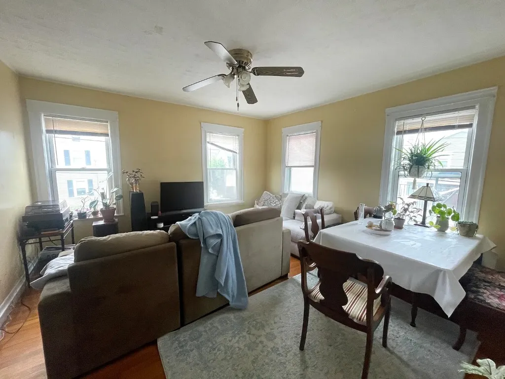 5 bed, 2.5 bath apartment for rent at 123 Winthrop St Unit 0, Medford — photo 6 of 35