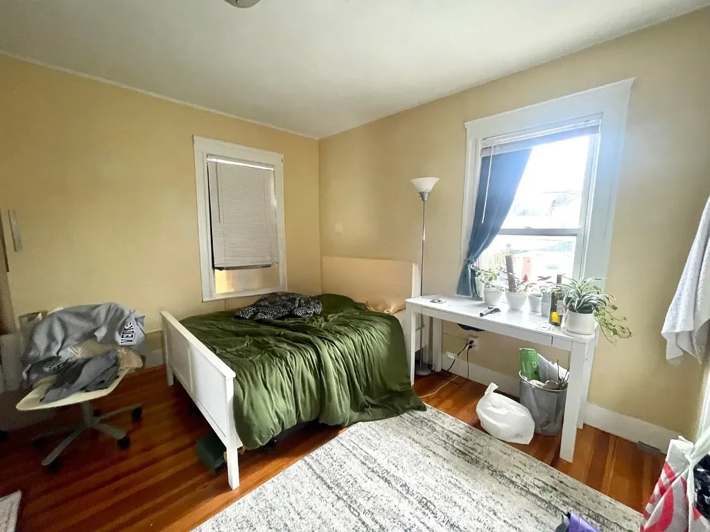 5 bed, 2.5 bath apartment for rent at 123 Winthrop St Unit 0, Medford — photo 14 of 35