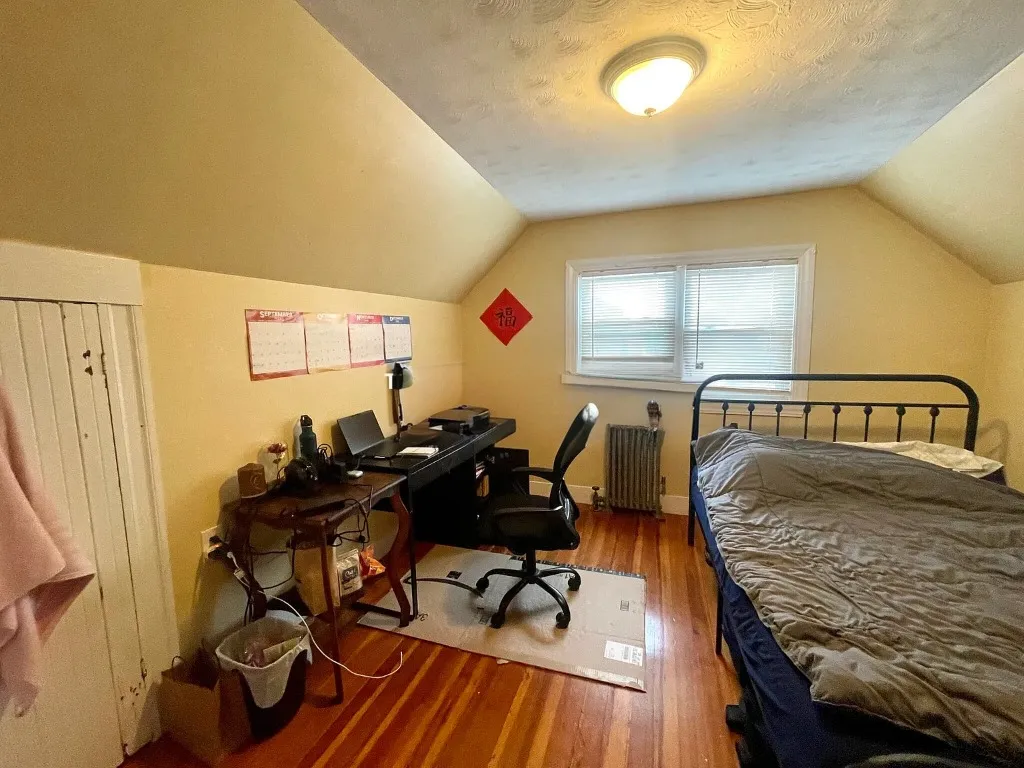 5 bed, 2.5 bath apartment for rent at 123 Winthrop St Unit 1, Medford — photo 14 of 20