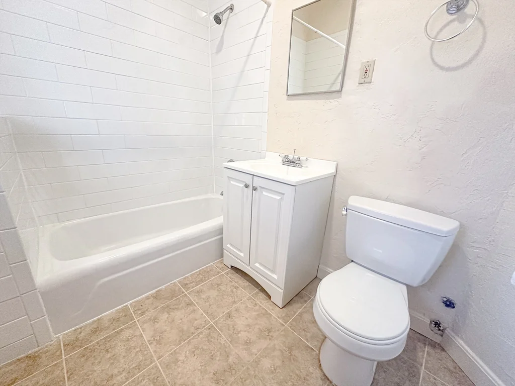 1 bed, 1 bath apartment for rent at 1234 Commonwealth Ave Unit 20, Brighton — photo 6 of 9