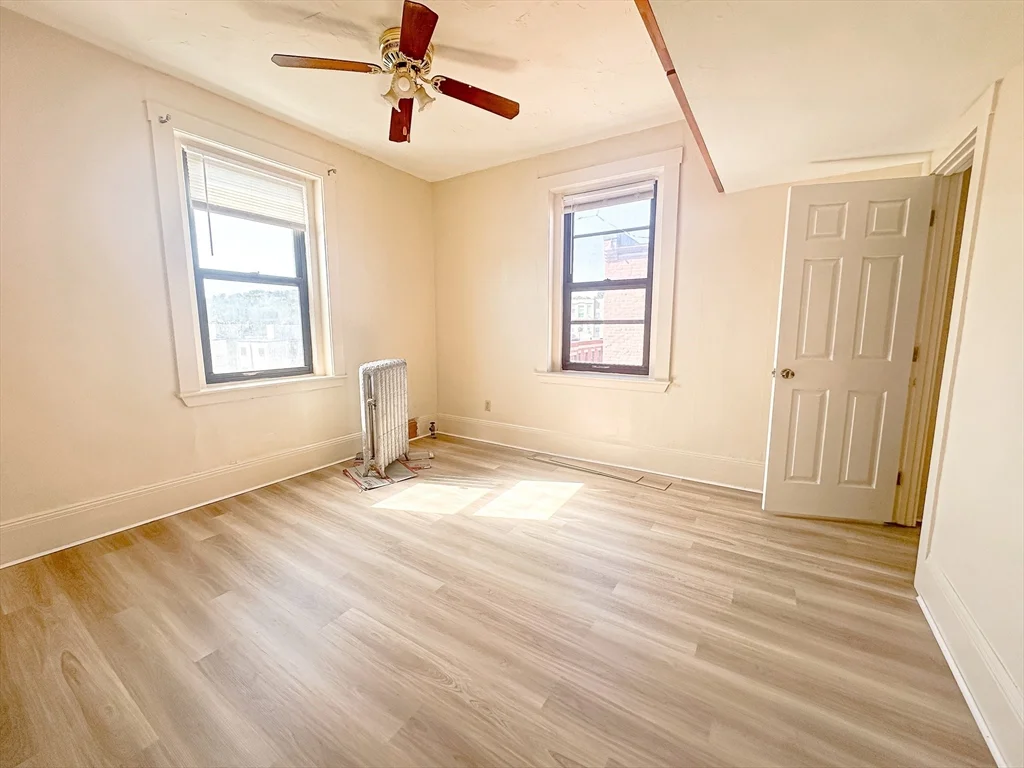 1 bed, 1 bath apartment for rent at 1234 Commonwealth Ave Unit 20, Brighton — photo 2 of 9