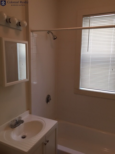 Studio bed, 1 bath apartment for rent at 1237 Boylston St Unit 59, Fenway — photo 4 of 9