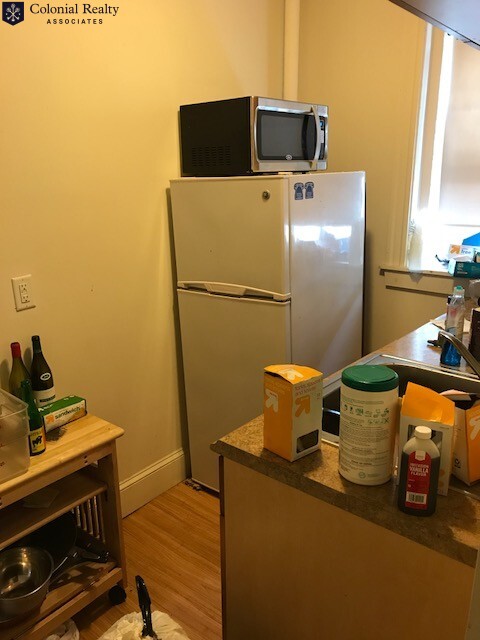 Studio bed, 1 bath apartment for rent at 1237 Boylston St Unit 59, Fenway — photo 2 of 9