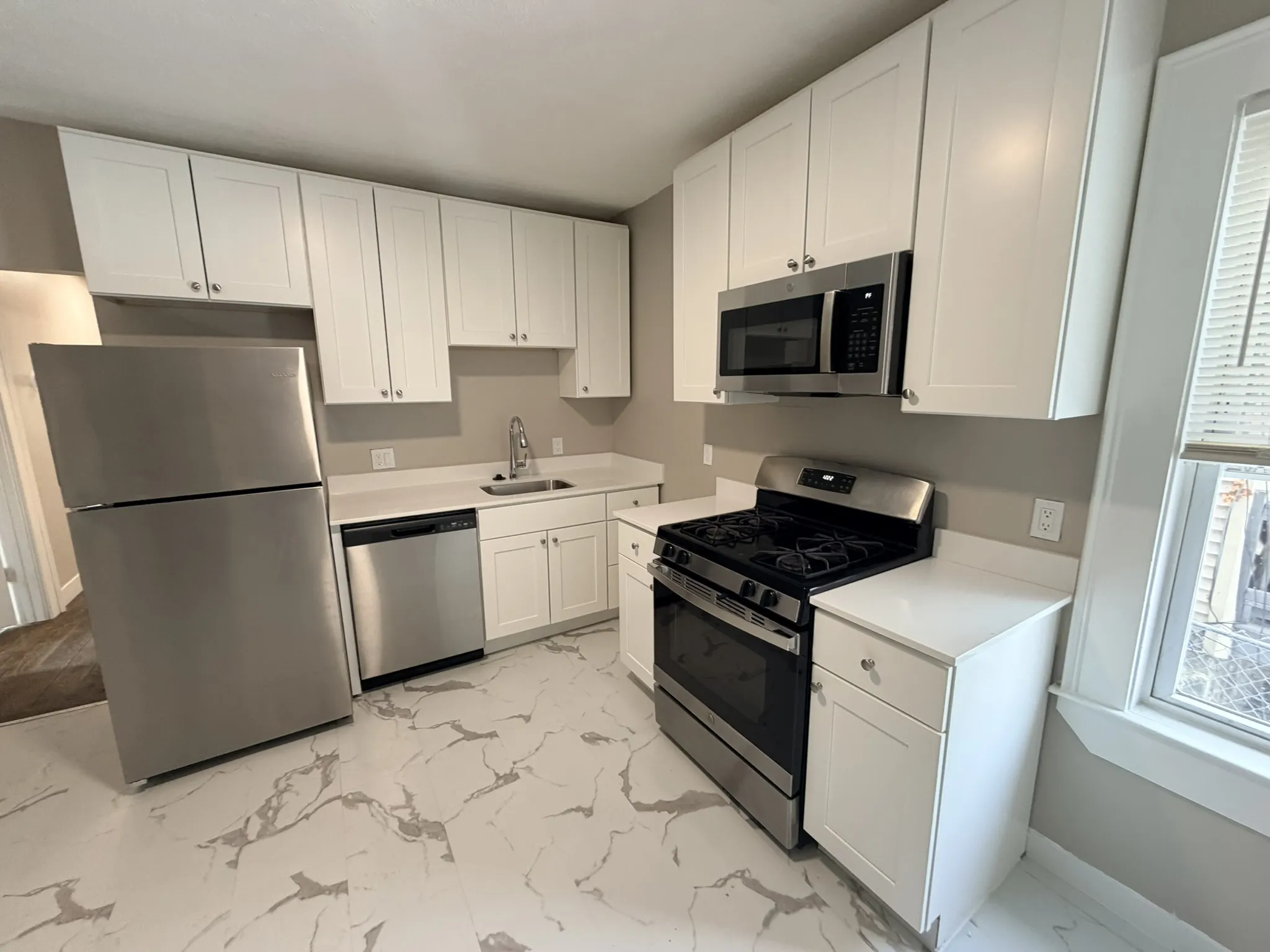 4 bed, 1 bath apartment for rent at 1238 Blue Hill Ave Unit 1, Mattapan