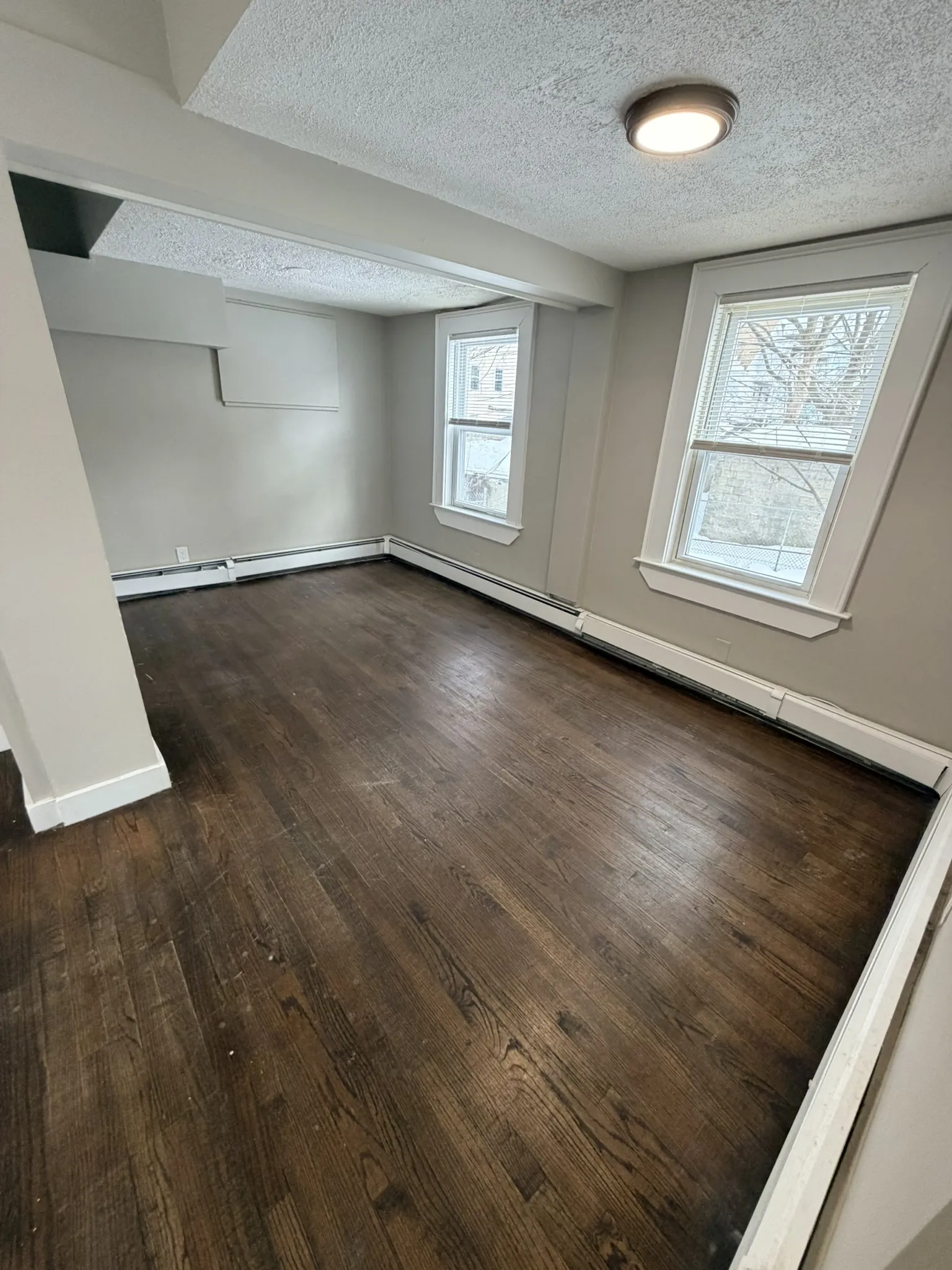 4 bed, 1 bath apartment for rent at 1238 Blue Hill Ave Unit 1, Mattapan — photo 10 of 13