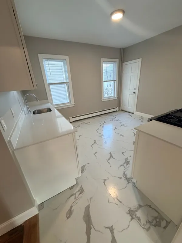 4 bed, 2 bath apartment for rent at 1238 Blue Hill Ave Unit 2, Mattapan — photo 8 of 17
