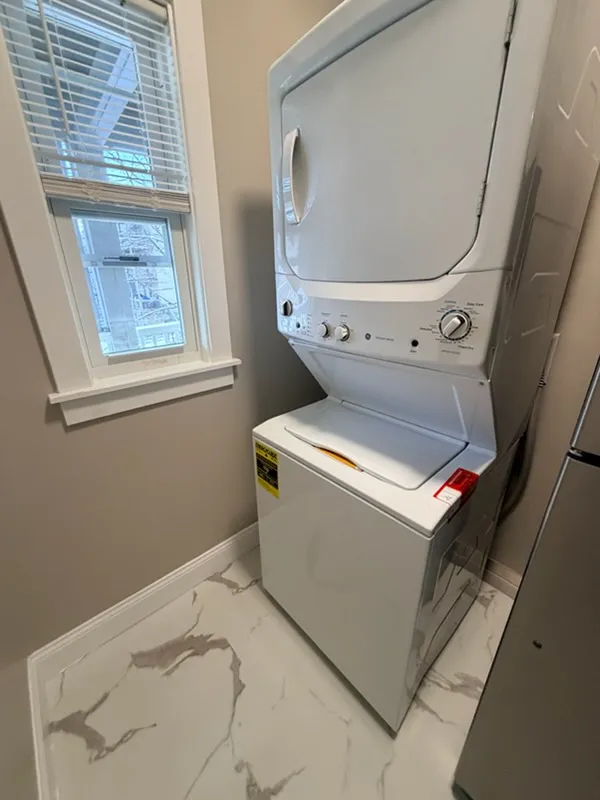 4 bed, 2 bath apartment for rent at 1238 Blue Hill Ave Unit 2, Mattapan — photo 12 of 17