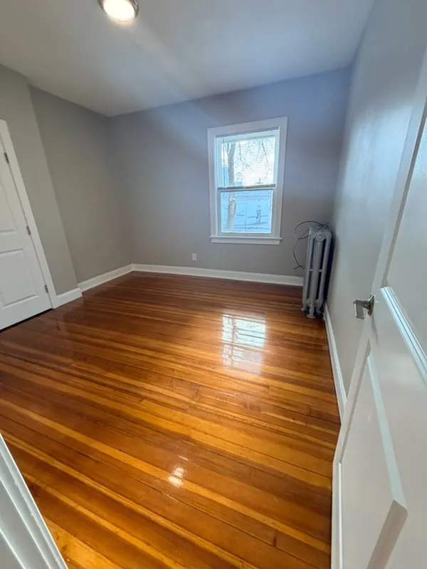 4 bed, 2 bath apartment for rent at 1238 Blue Hill Ave Unit 2, Mattapan — photo 5 of 17