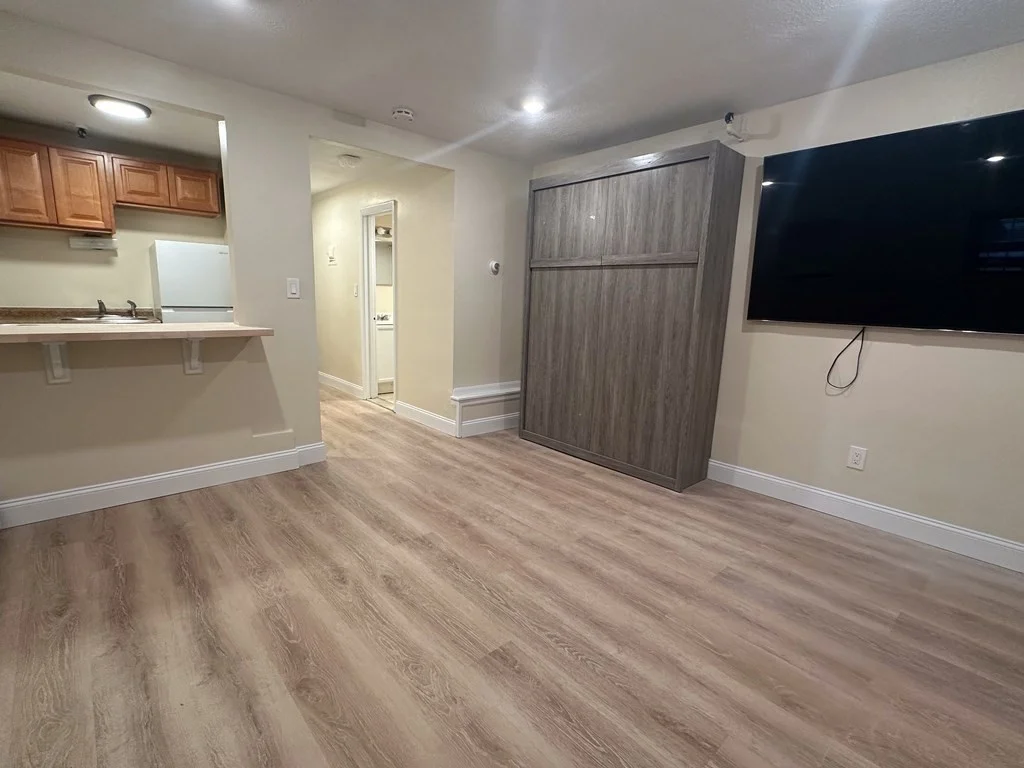 Studio bed, 1 bath apartment for rent at 1238 Commonwealth Ave Unit 12, Allston