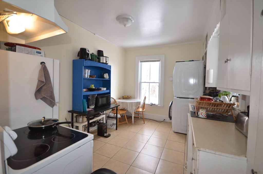 4 bed, 2 bath apartment for rent at 124 Academy Hill Rd Unit 2, Brighton