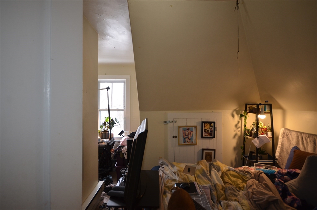 4 bed, 2 bath apartment for rent at 124 Academy Hill Rd Unit 2, Brighton — photo 18 of 18