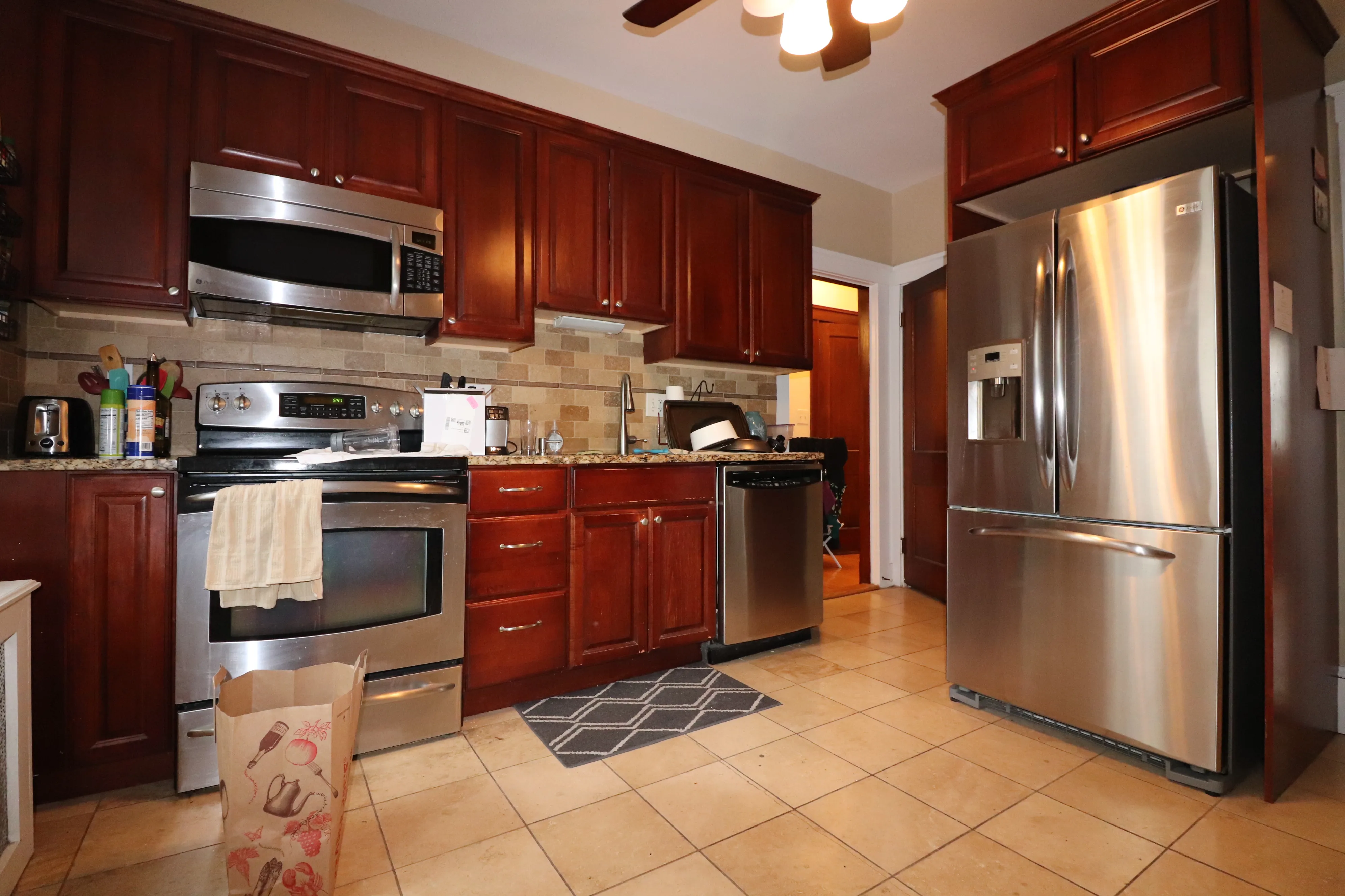 2 bed, 1 bath apartment for rent at 124 Babcock St Unit 26, North Brookline