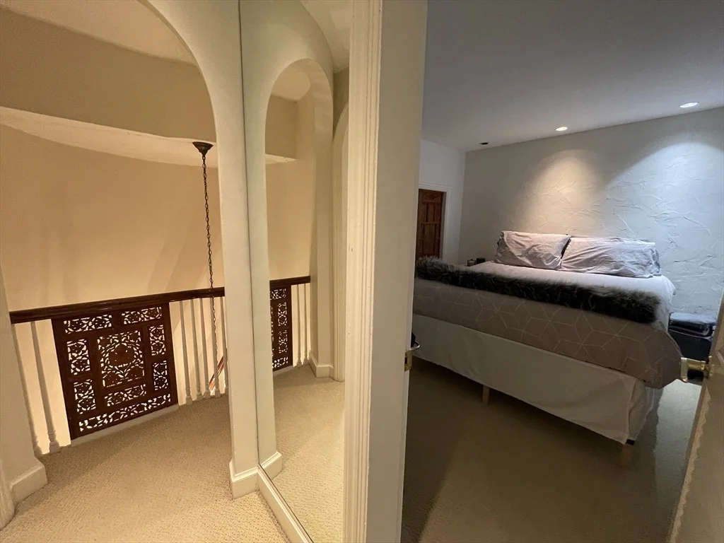 1 bed, 2 bath apartment for rent at 124 Beacon St Unit 3F, Back Bay — photo 13 of 22