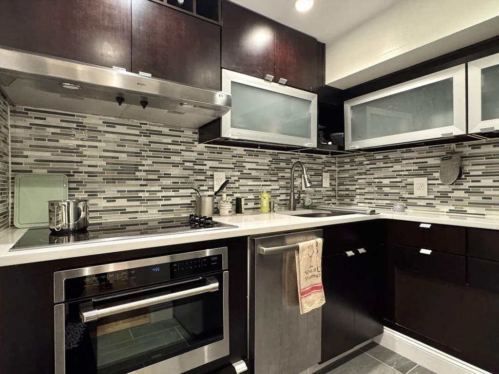 1 bed, 1 bath apartment for rent at 124 Beacon St Unit Gf, Back Bay — photo 5 of 9