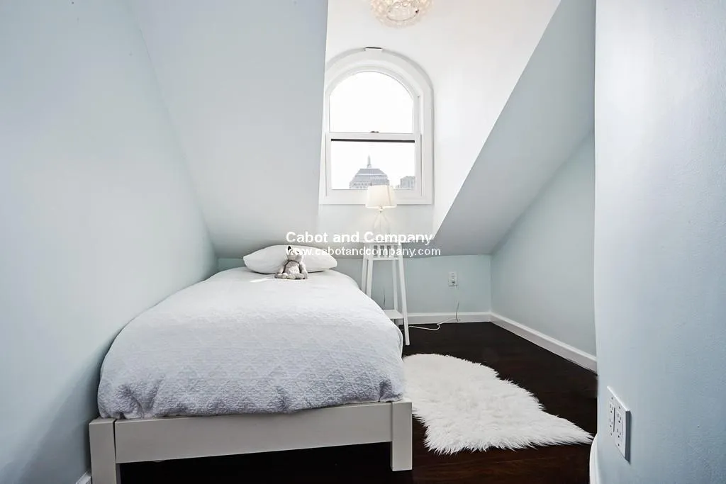 2 bed, 2 bath apartment for rent at 124 Beacon St Unit Phf, Back Bay — photo 14 of 18