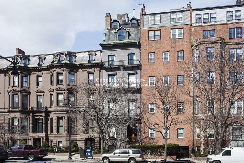 2 bed, 2 bath apartment for rent at 124 Beacon St Unit Phf, Back Bay — photo 17 of 18