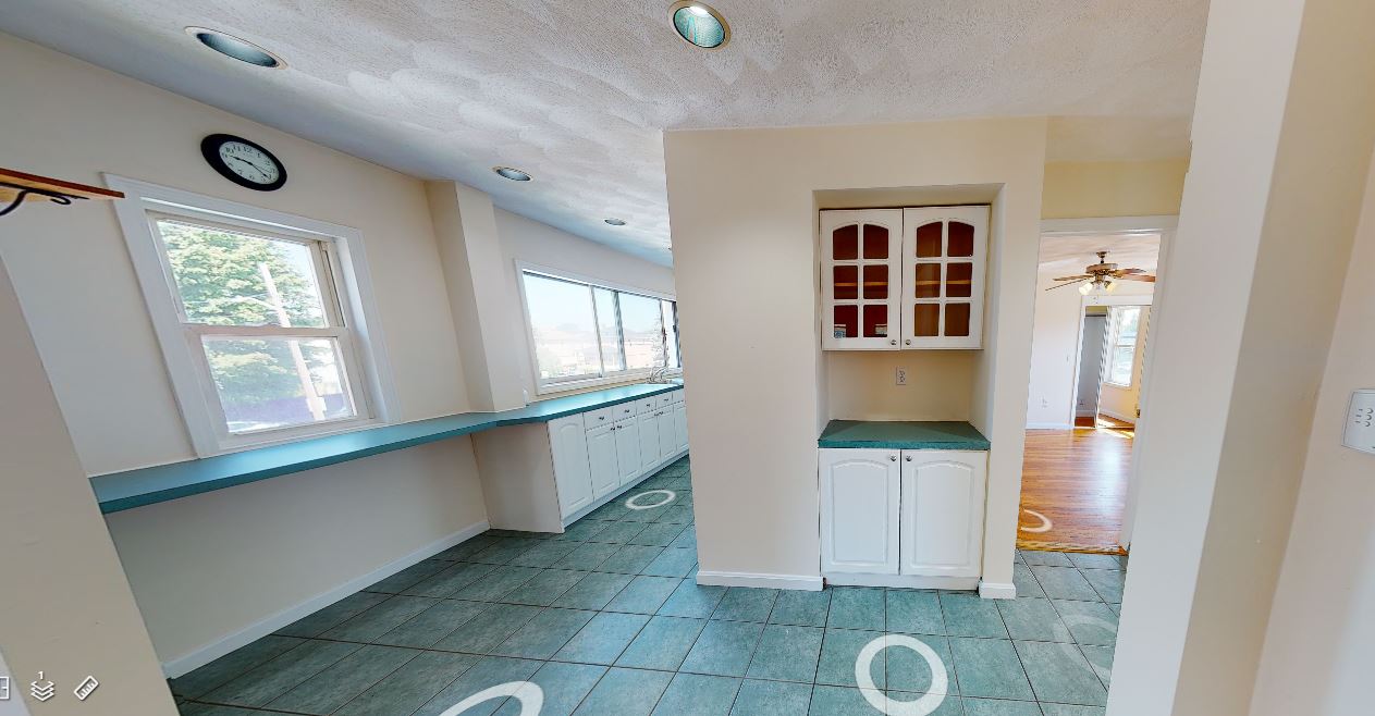 4 bed, 2 bath apartment for rent at 124 Bonner Ave Unit 2, South Medford — photo 25 of 38