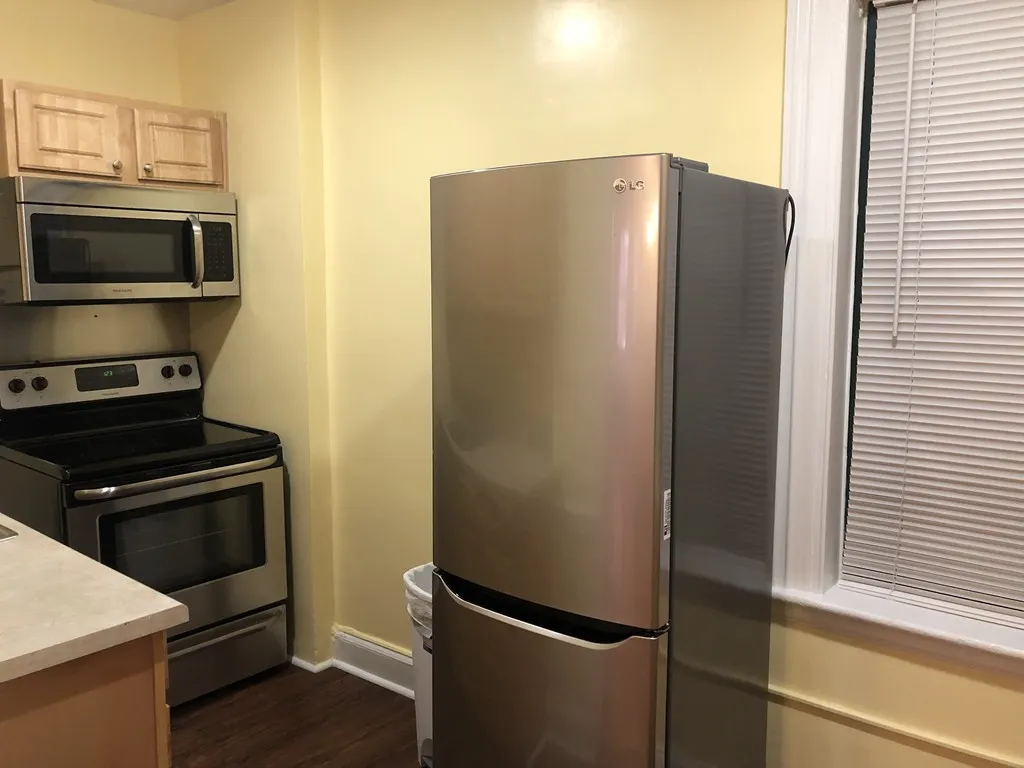 2 bed, 1 bath apartment for rent at 124 Bowdoin St Unit 37, Beacon Hill — photo 11 of 12