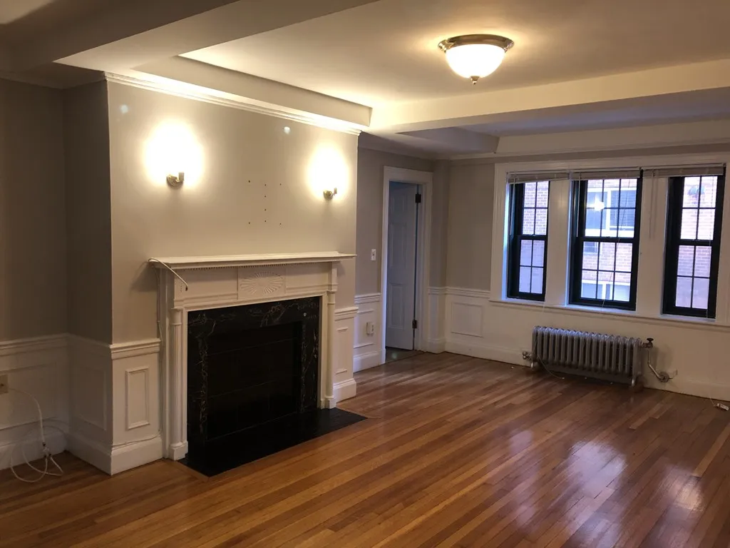 2 bed, 1 bath apartment for rent at 124 Bowdoin St Unit 37, Beacon Hill