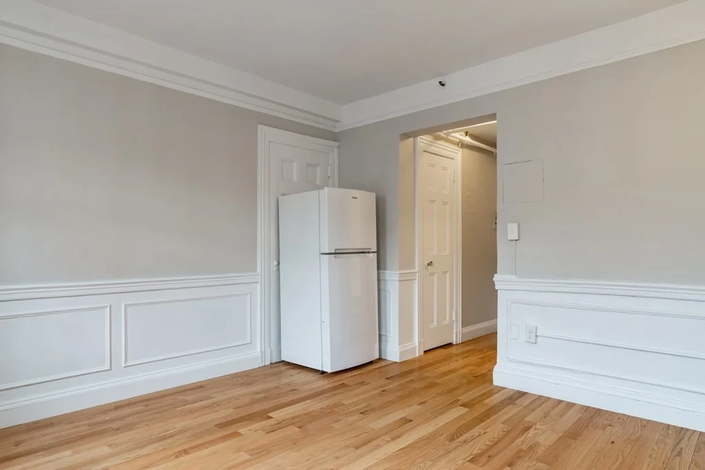 Studio bed, 1 bath apartment for rent at 124 Bowdoin St Unit 55, Boston Downtown — photo 9 of 16