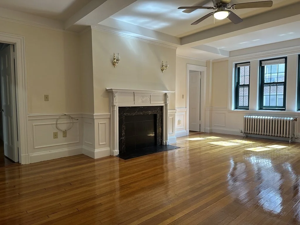 2 bed, 1 bath apartment for rent at 124 Bowdoin Unit 87, Beacon Hill