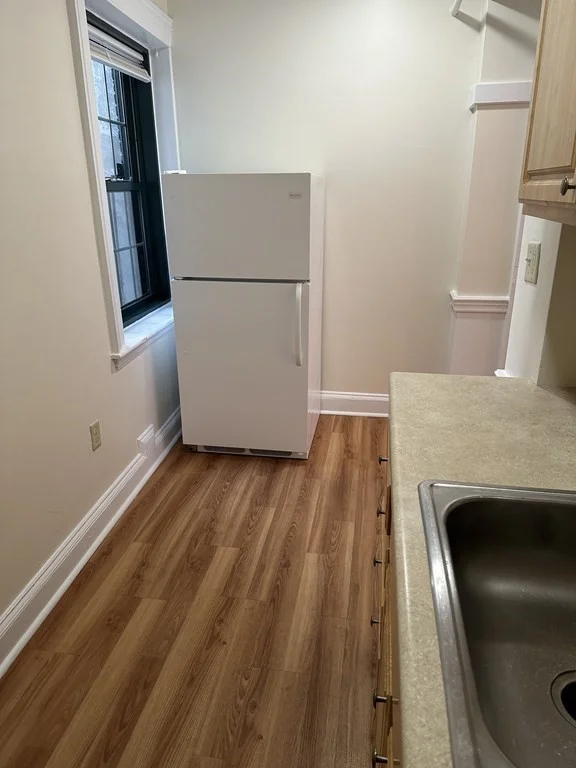 2 bed, 1 bath apartment for rent at 124 Bowdoin Unit 87, Beacon Hill — photo 15 of 15