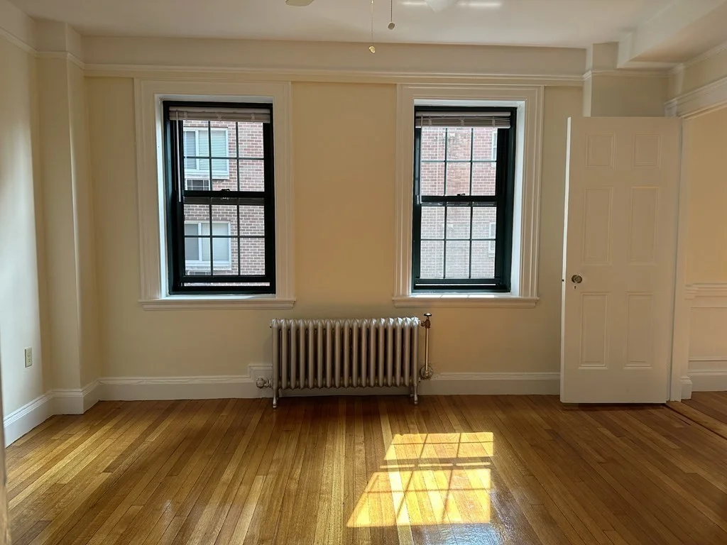 2 bed, 1 bath apartment for rent at 124 Bowdoin Unit 87, Beacon Hill — photo 8 of 15