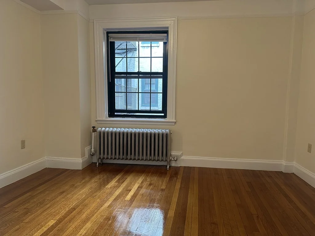 2 bed, 1 bath apartment for rent at 124 Bowdoin Unit 87, Beacon Hill — photo 13 of 15