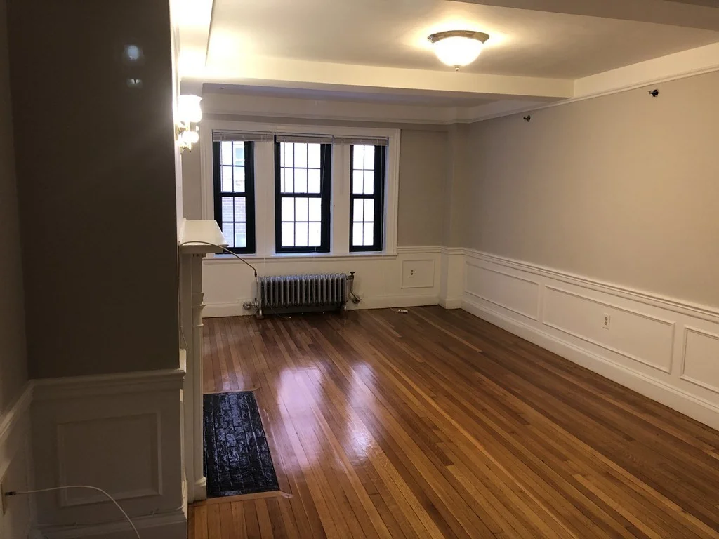 2 bed, 1 bath apartment for rent at 124 Bowdoin Unit 87, Beacon Hill — photo 4 of 15