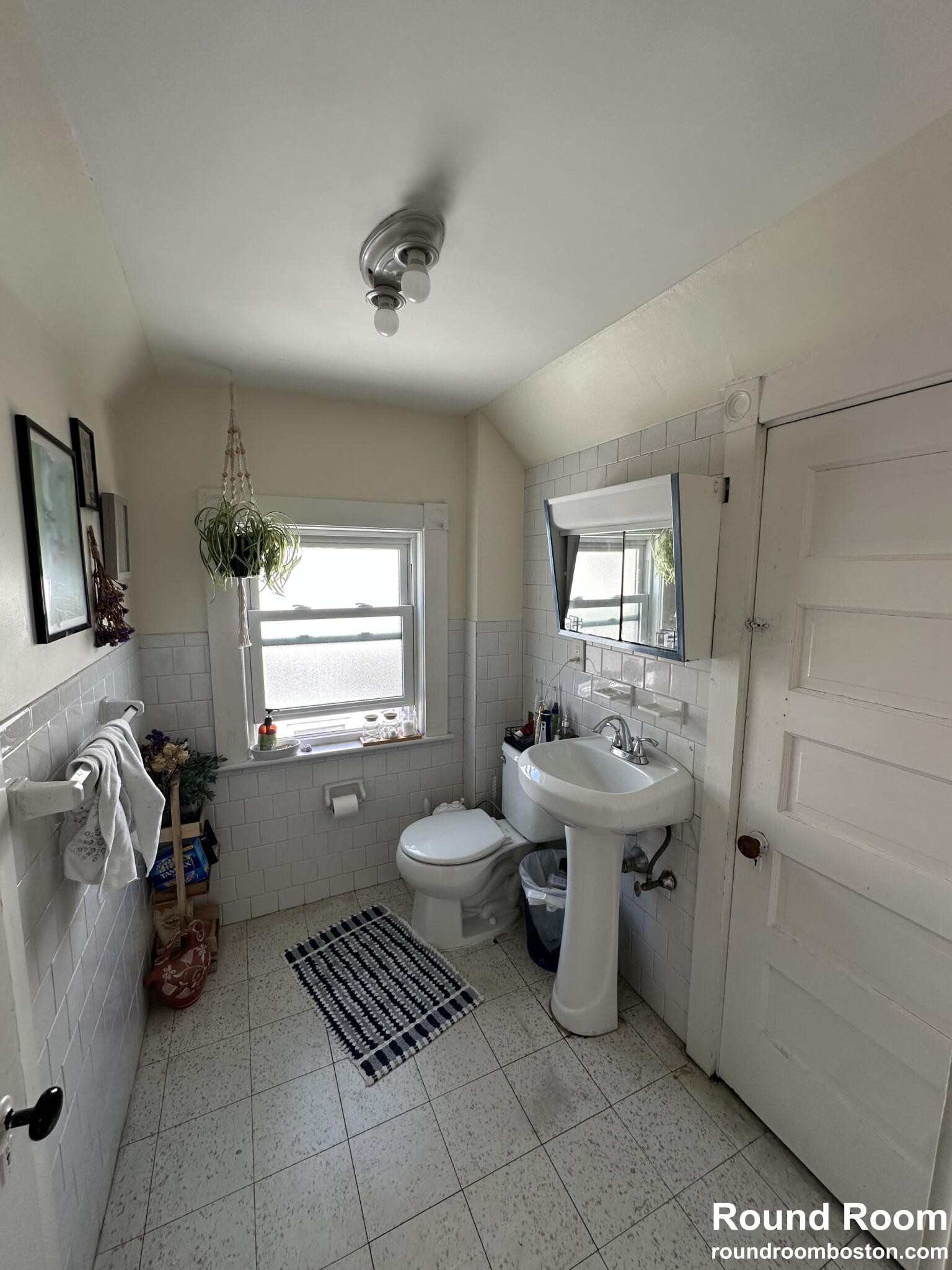 4 bed, 1.5 bath apartment for rent at 124 Brooks St Unit 1, Brighton — photo 22 of 25